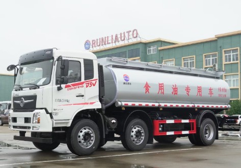 東風(fēng)暢行D3V小三軸食用油運(yùn)輸車(chē)_潤(rùn)知星牌SCS5250GSYDFV6型食用油運(yùn)輸車(chē) 東風(fēng)暢行D3V小三軸食用油運(yùn)輸車(chē)_潤(rùn)知星牌SCS5250GSYDFV6型食用油運(yùn)輸車(chē)